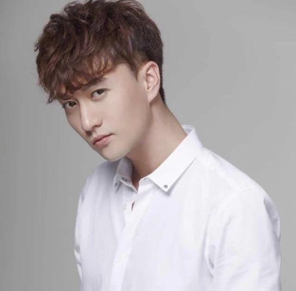 相濡以沫的第一张照片--太原相亲服务中心