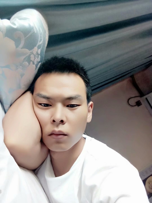 琪子心的第一张照片--太原相亲服务中心