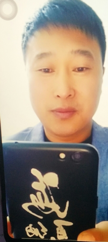 可乐猫的第一张照片--太原相亲服务中心