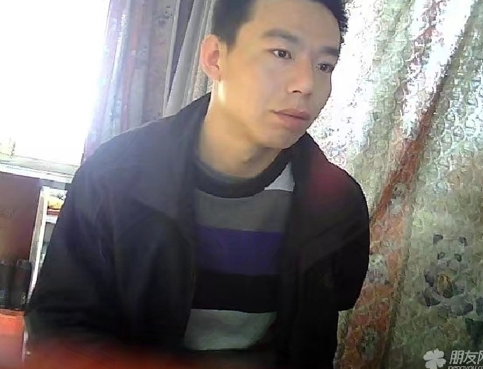 向钱奔跑的第一张照片--太原相亲服务中心