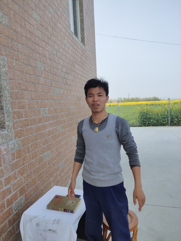 雷的第一张照片--太原相亲服务中心