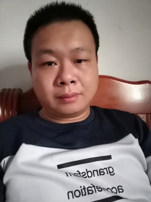 飞的第一张照片--太原相亲服务中心