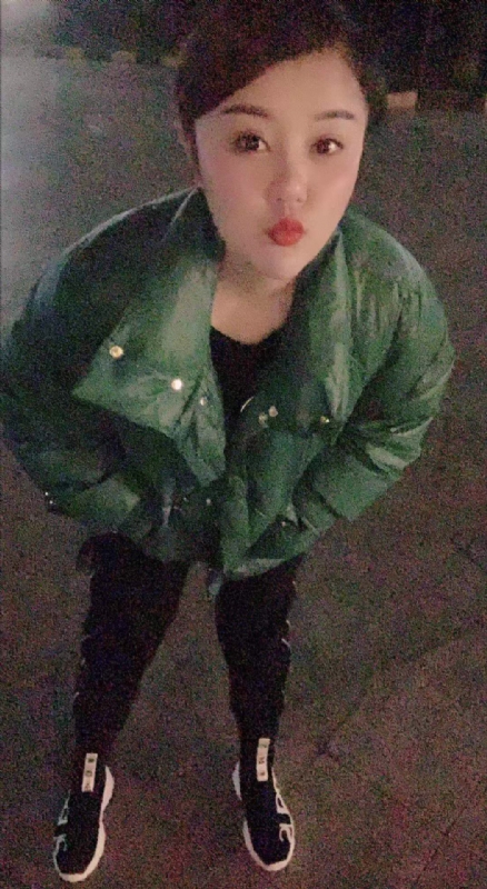 杨乔依的第一张照片--太原相亲服务中心