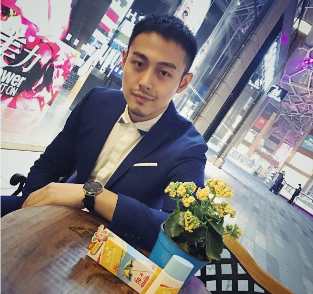wenze的第一张照片--太原相亲服务中心