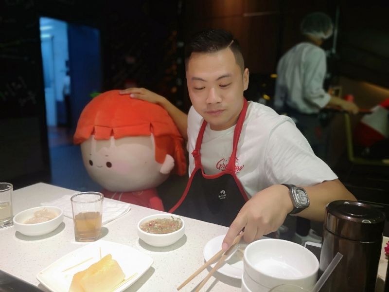 逆行的第一张照片--太原相亲服务中心