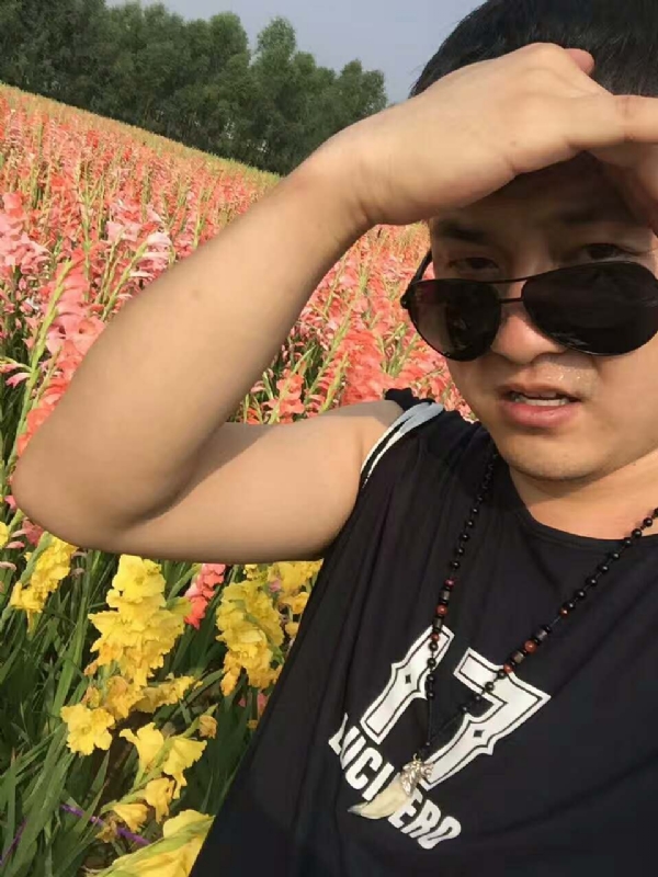 QH-蓝细胞的第一张照片--太原相亲服务中心