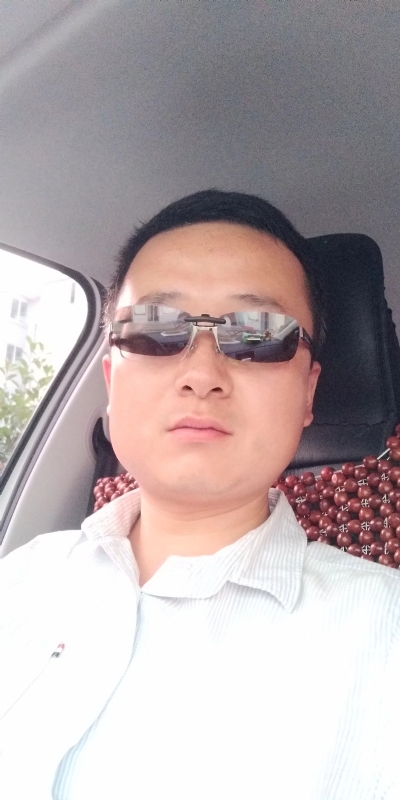 痛苦的单身狗的第一张照片--太原相亲服务中心