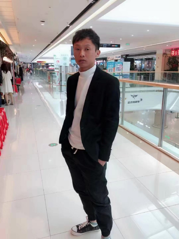 杰的第一张照片--太原相亲服务中心