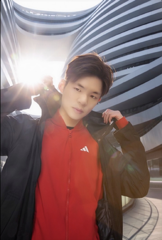 天湖社人的第一张照片--太原相亲服务中心