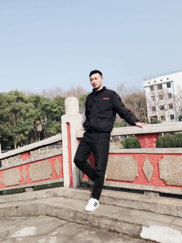 柒玥的第一张照片--太原相亲服务中心