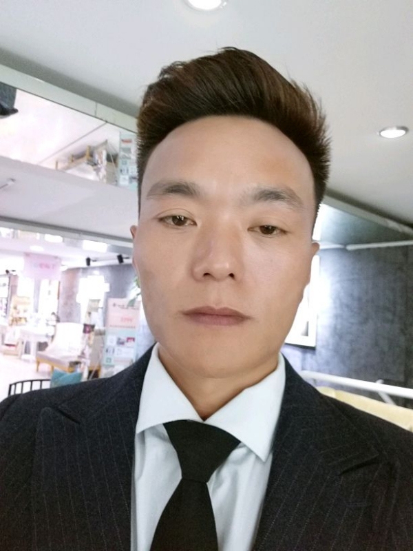 醉酒的蝴蝶的第一张照片--太原相亲服务中心