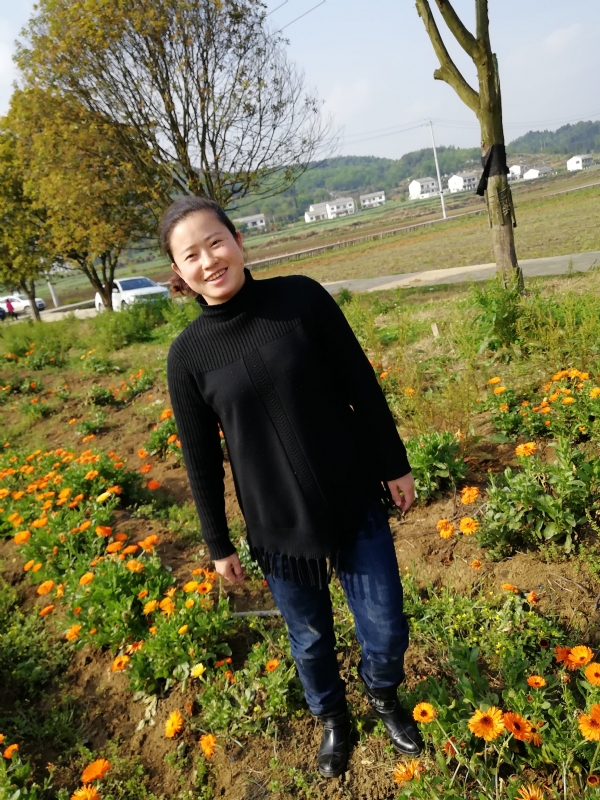 征婚女人的第二张照片--太原相亲服务中心