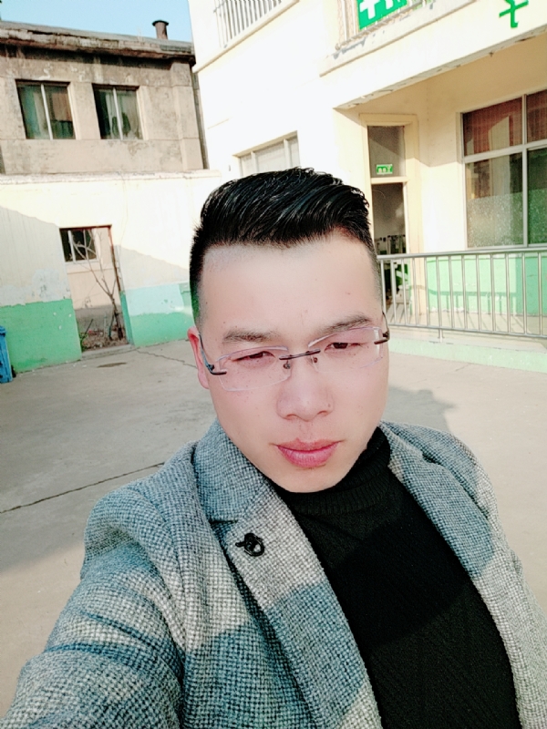 舍得的第一张照片--太原相亲服务中心