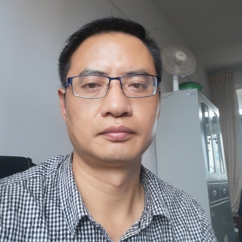 深情久伴的第一张照片--太原相亲服务中心