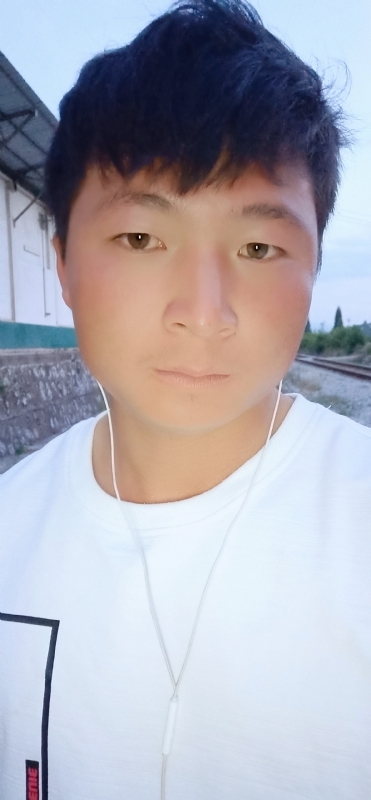 执念的第一张照片--太原相亲服务中心