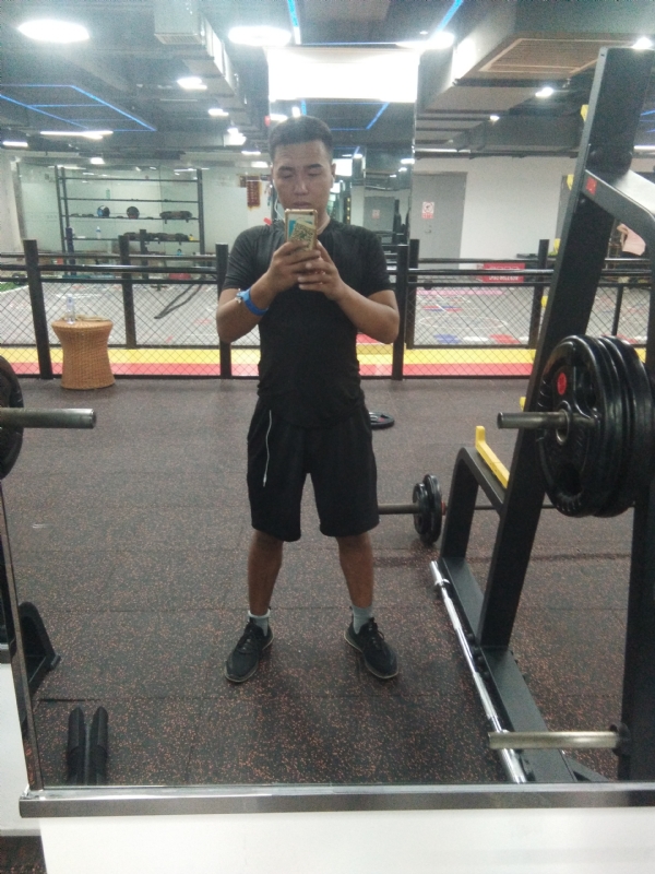 追忆的第一张照片--太原相亲服务中心