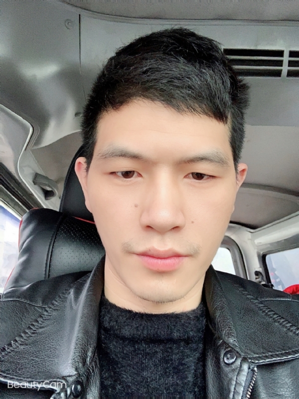 华仔的第一张照片--太原相亲服务中心