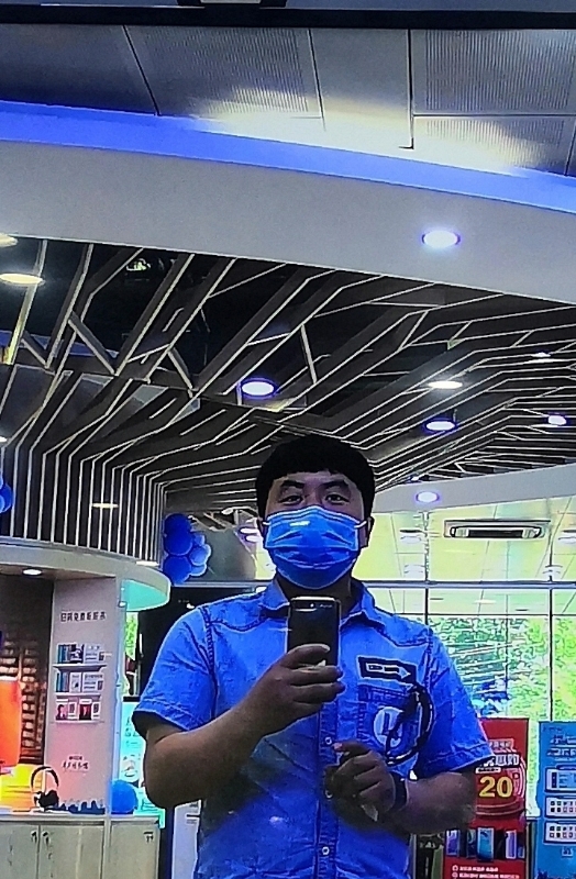 小蜜蜂的第一张照片--太原相亲服务中心