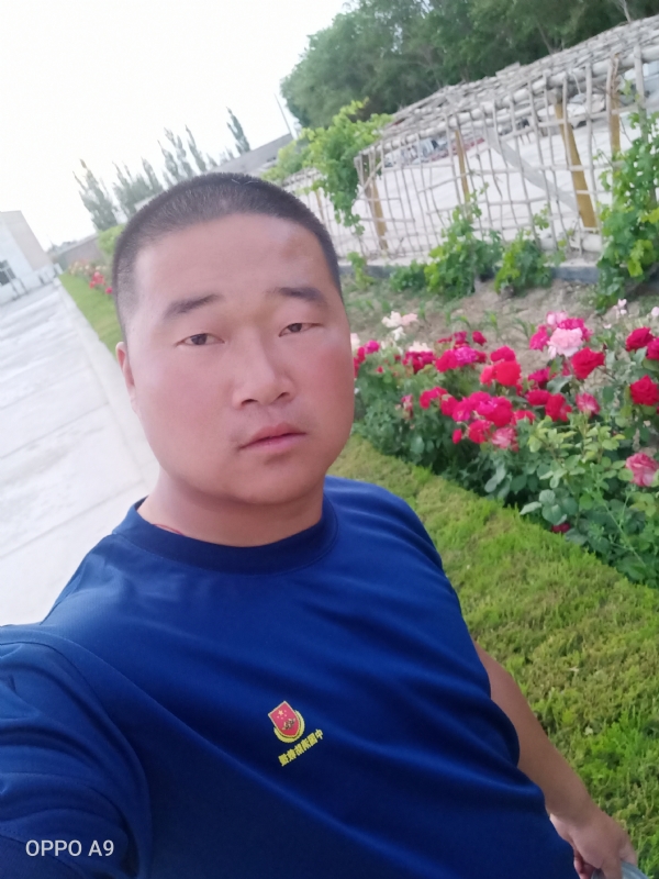 奋斗中的青春最美丽的第一张照片--太原相亲服务中心