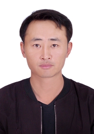 淡漠痕的第二张照片--太原相亲服务中心