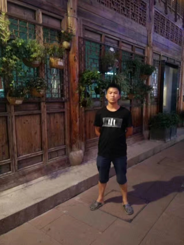 回忆的第一张照片--太原相亲服务中心