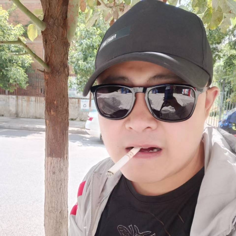 瞄小七的第一张照片--太原相亲服务中心