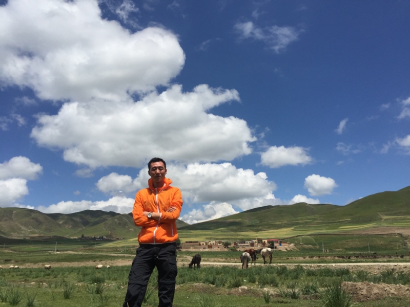 等雨的第一张照片--太原相亲服务中心