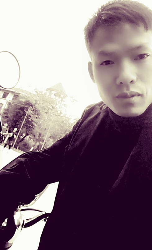 小夜曲的第四张照片--太原相亲服务中心