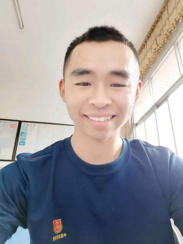 超超的第一张照片--太原相亲服务中心