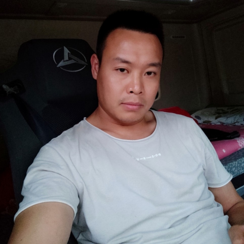 默默的第一张照片--太原相亲服务中心