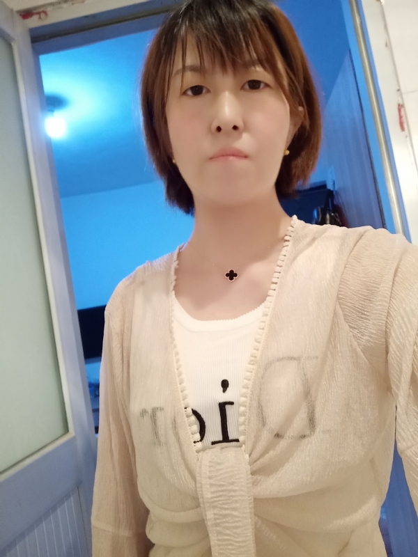 芬儿的第三张照片--太原相亲服务中心