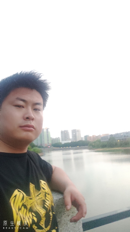 小海的第二张照片--太原相亲服务中心