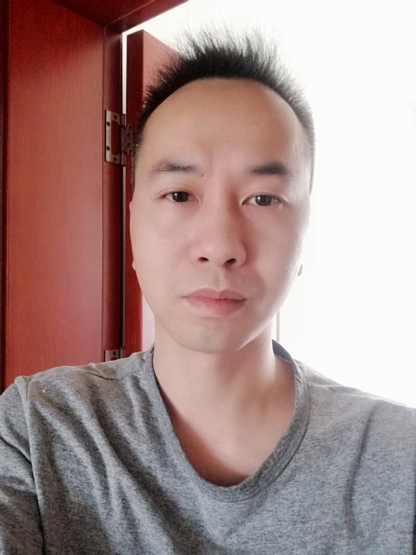 超级大混球的第三张照片--太原相亲服务中心