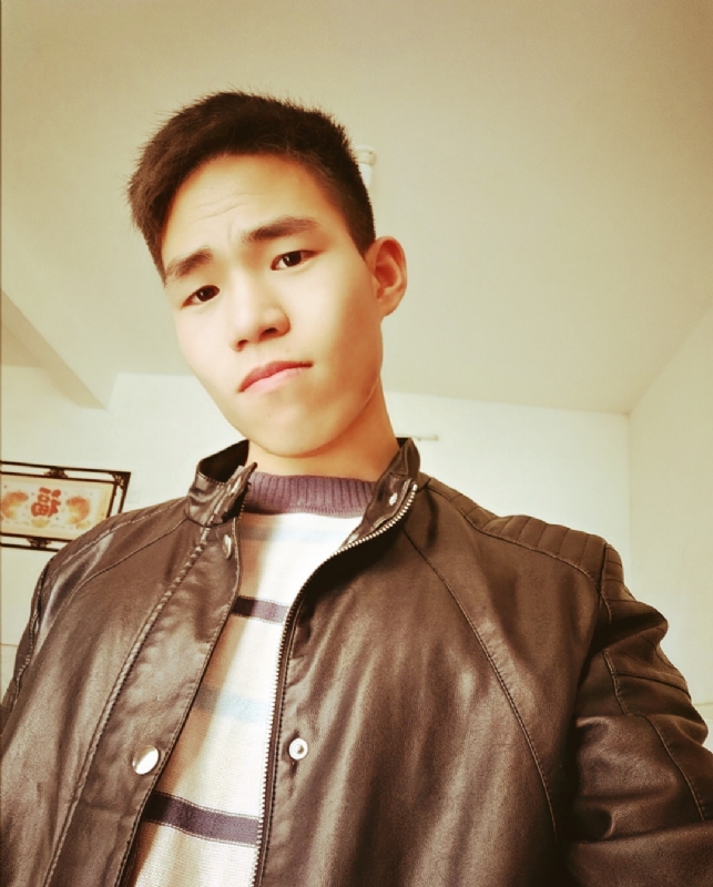 凉泳的第一张照片--太原相亲服务中心