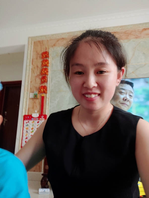 睿智的第一张照片--太原相亲服务中心