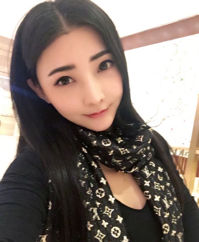 詩詩的第一张照片--太原相亲服务中心