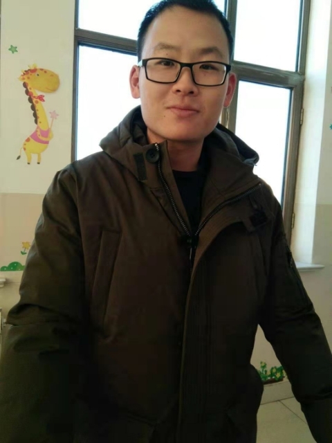 品上男人的第一张照片--太原相亲服务中心