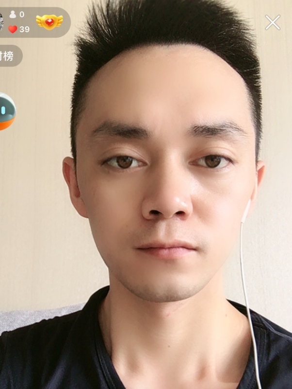 游爽的第一张照片--太原相亲服务中心