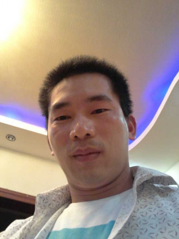 你好呀的第一张照片--太原相亲服务中心