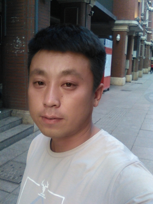 冰冷的心的第一张照片--太原相亲服务中心