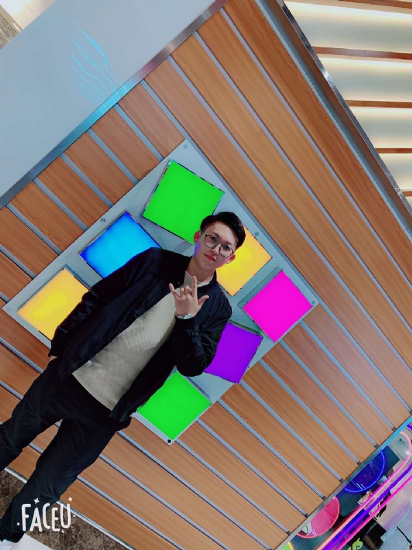 陪伴是最长情的告白的第一张照片--太原相亲服务中心