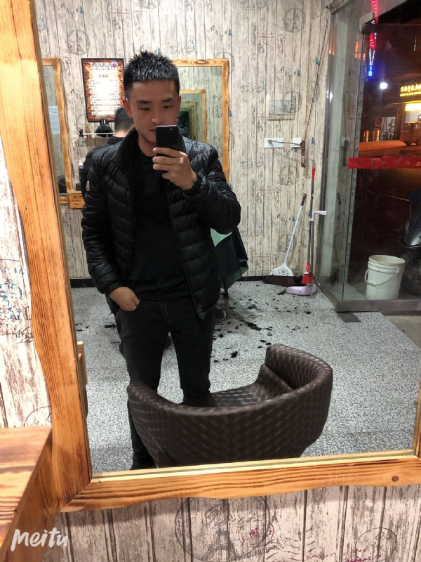 知足常乐的第三张照片--太原相亲服务中心