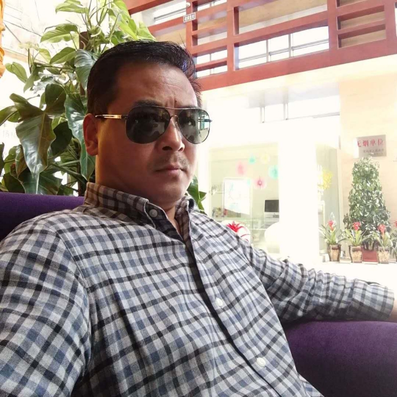 雪豹的第一张照片--太原相亲服务中心