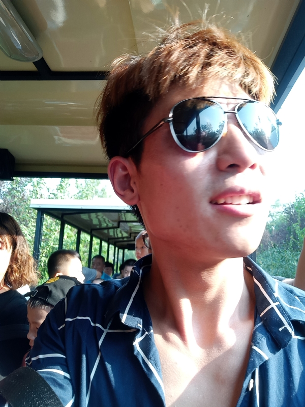 缘来是妳的第一张照片--太原相亲服务中心