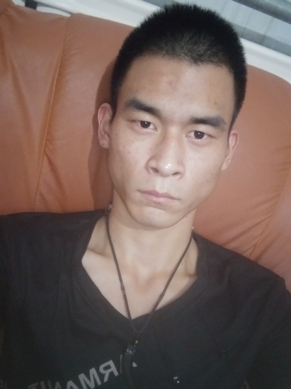 单身狗一枚的第三张照片--太原相亲服务中心