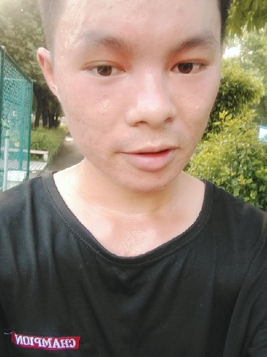 楠呐的第二张照片--太原相亲服务中心