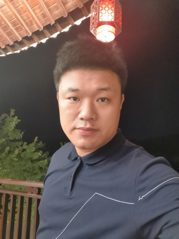 耿直boy的第一张照片--太原相亲服务中心