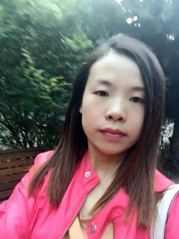褪色的回忆的第一张照片--太原相亲服务中心