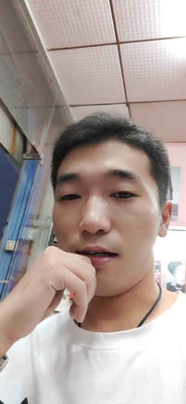 须臾数年的第五张照片--太原相亲服务中心