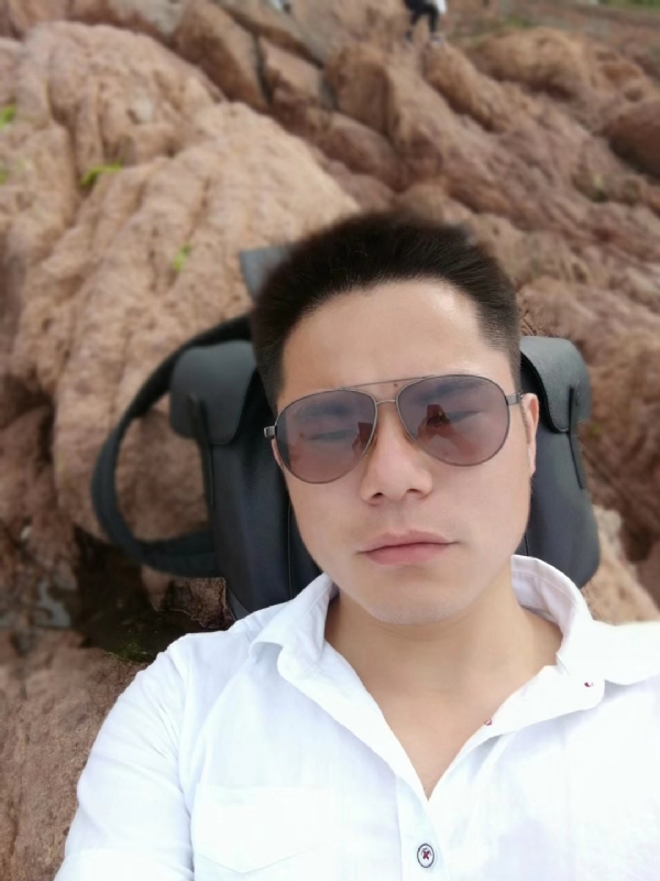 易听的第一张照片--太原相亲服务中心